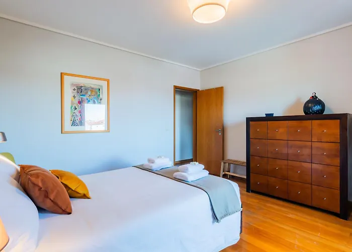 Terraco Da Linha - Bairro Calmo E * 阿威罗